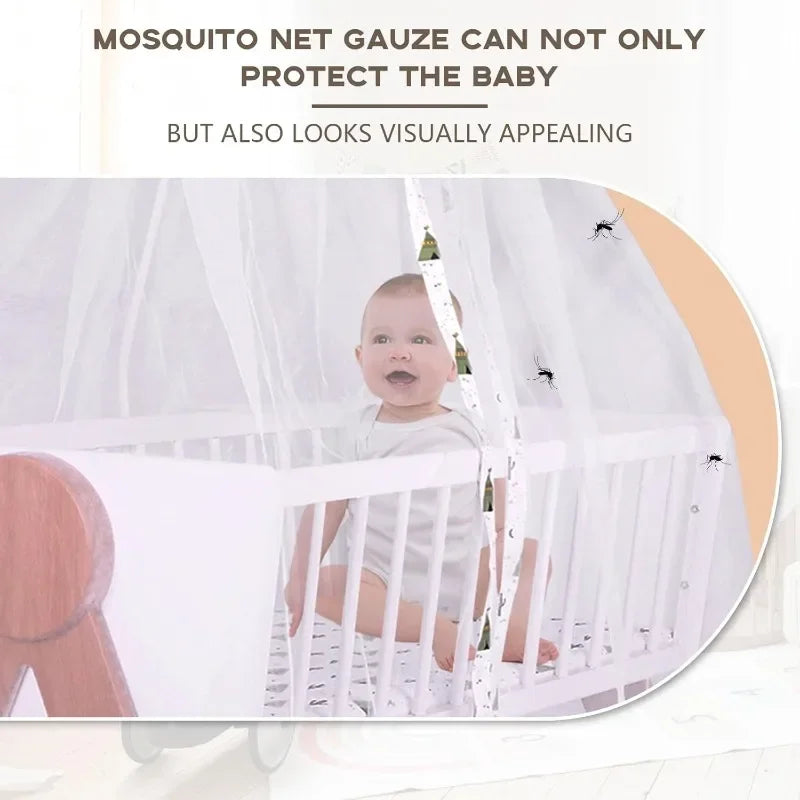 Wooden Bedside Bassinet Sleeper with Locking Wheels